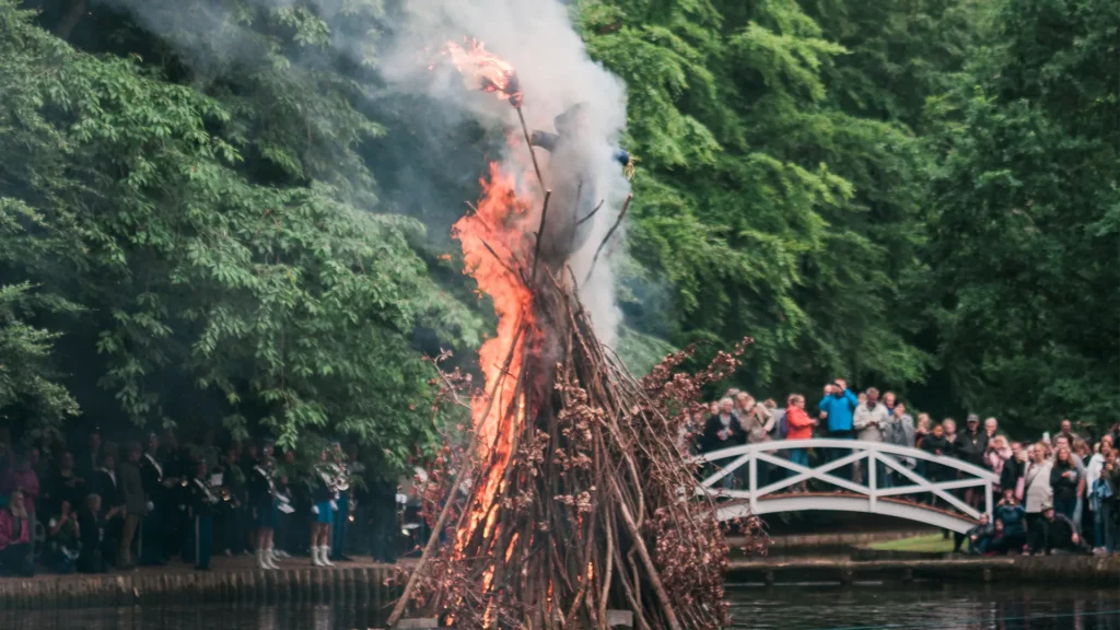 Sankthansaften i Tivoli Friheden